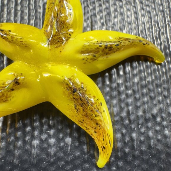 Venetian Art Glass Hand Blown Starfish Hand Made Italian Glass Delicate Figure - Picture 3 of 12